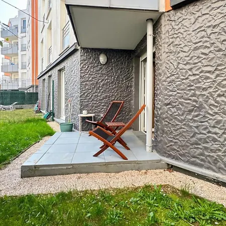 Apartmán Cocon Avec Petit Jardin Centre