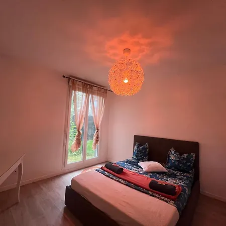 Cocon Avec Petit Jardin Centre *