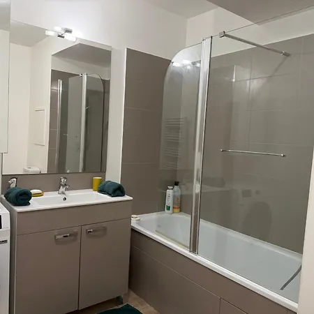 Apartmán Cocon Avec Petit Jardin Centre Bondy